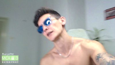 rustynf1tz live cam on Cam4