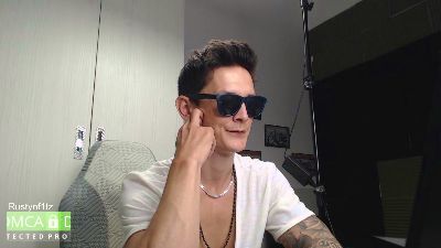 rustynf1tz live cam on Cam4