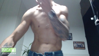 rustynf1tz live cam on Cam4