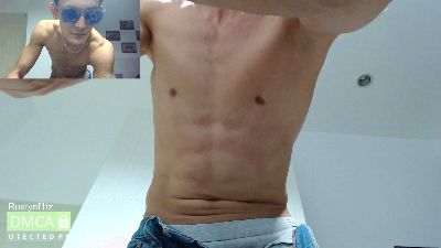 rustynf1tz live cam on Cam4