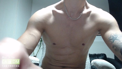 rustynf1tz live cam on Cam4