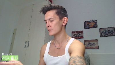 rustynf1tz live cam on Cam4