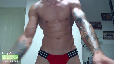 rustynf1tz live cam on Cam4