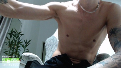 rustynf1tz live cam on Cam4