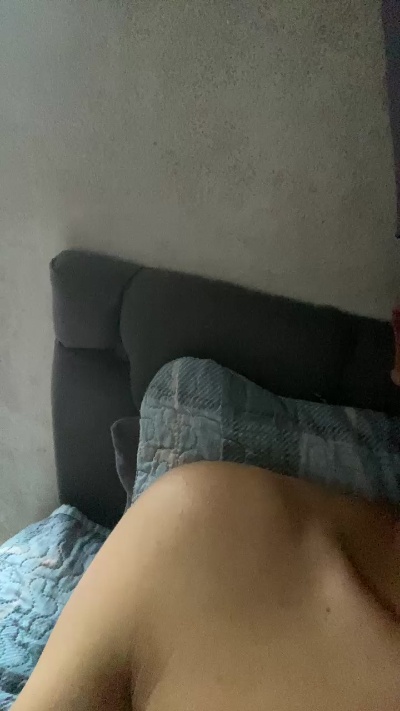 ryan2028 live cam on Cam4