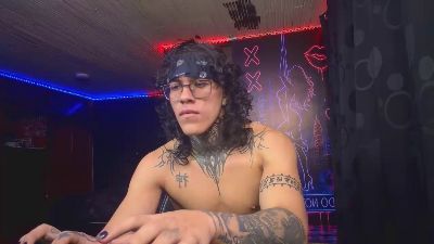 ryukenpt live cam on Cam4