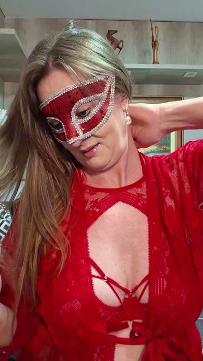sabrinafarm live cam on Cam4