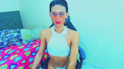 sabrinaloveet live cam on Cam4