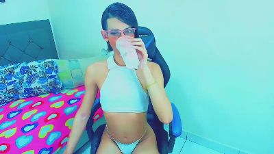 sabrinaloveet live cam on Cam4