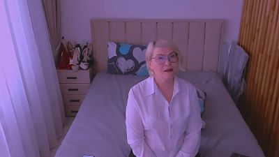 sabrinamac live cam on Cam4