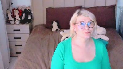 sabrinamac live cam on Cam4