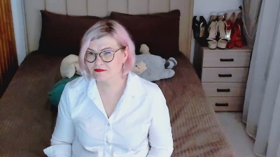 sabrinamac live cam on Cam4