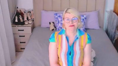 sabrinamac live cam on Cam4