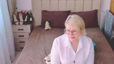 sabrinamac live cam on Cam4