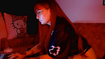 saccharine182 live cam on Cam4