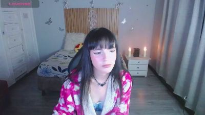 sailor_moon07 live cam on Cam4