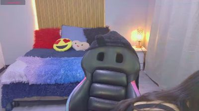 sailor_moon07 live cam on Cam4
