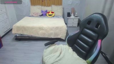 sailor_moon07 live cam on Cam4