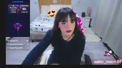 sailor_moon07 live cam on Cam4