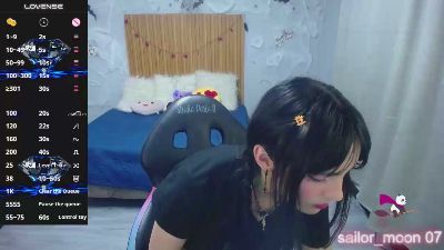 sailor_moon07 live cam on Cam4