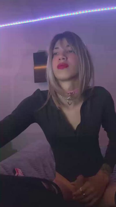 sam22319 live cam on Cam4