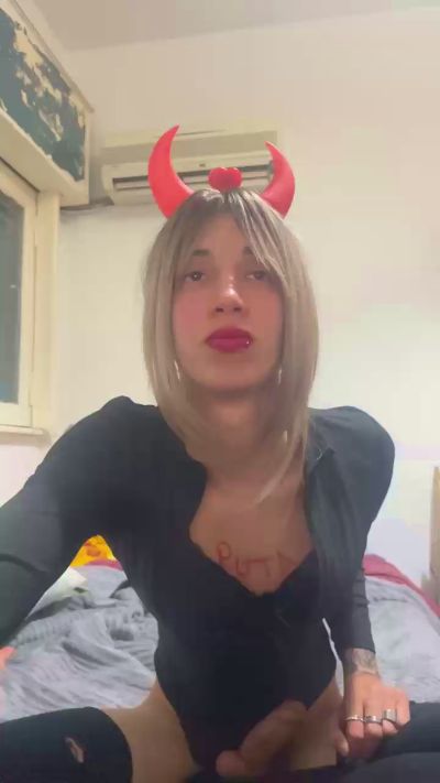 sam22319 live cam on Cam4
