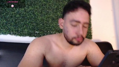sam_ford live cam on Cam4