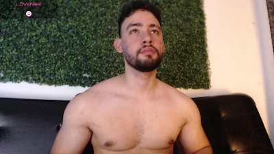 sam_ford live cam on Cam4