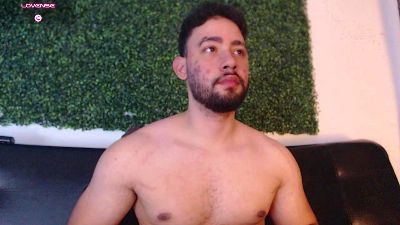 sam_ford live cam on Cam4