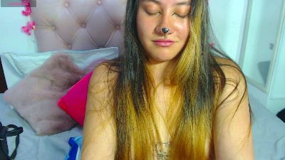 samanthachop live cam on Cam4