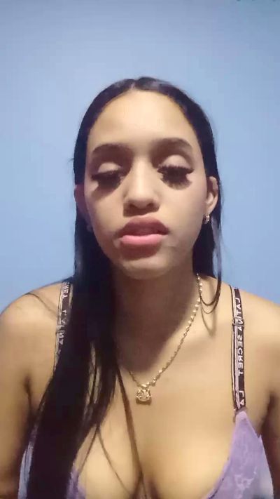 samanthahot55 live cam on Cam4