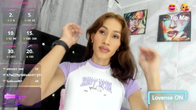 samara_novice18 live cam on Cam4