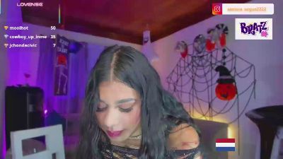 samara_veguz222 live cam on Cam4