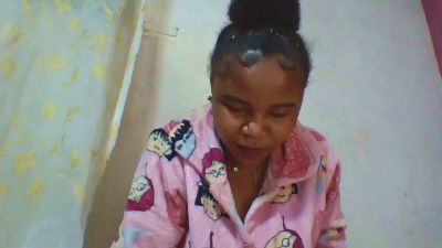 saminah3 live cam on Cam4