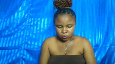 saminah3 live cam on Cam4