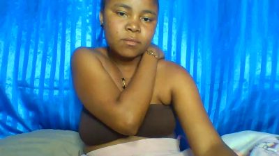 saminah3 live cam on Cam4