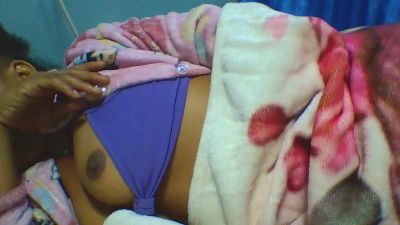 saminah3 live cam on Cam4