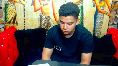 sammyJhonson7 live cam on Cam4