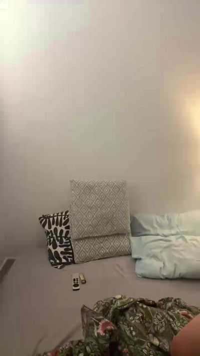 samo0000 live cam on Cam4