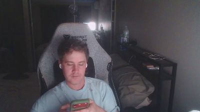 samuelchill 来自 澳大利亚 的 男性 直播摄像头