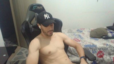 samuelgarcia_ live cam on Cam4