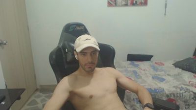 samuelgarcia_ live cam on Cam4
