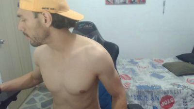 samuelgarcia_ live cam on Cam4