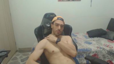 samuelgarcia_ live cam on Cam4