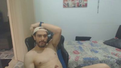 samuelgarcia_ live cam on Cam4