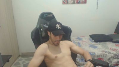 samuelgarcia_ live cam on Cam4