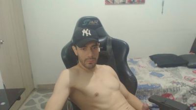 samuelgarcia_ live cam on Cam4