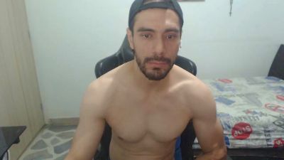 samuelgarcia_ live cam on Cam4