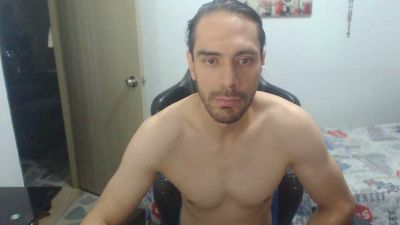 samuelgarcia_ live cam on Cam4