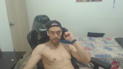 samuelgarcia_ live cam on Cam4